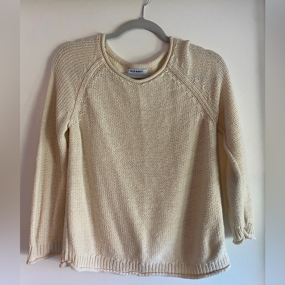 Cream Old Navy knit sweater